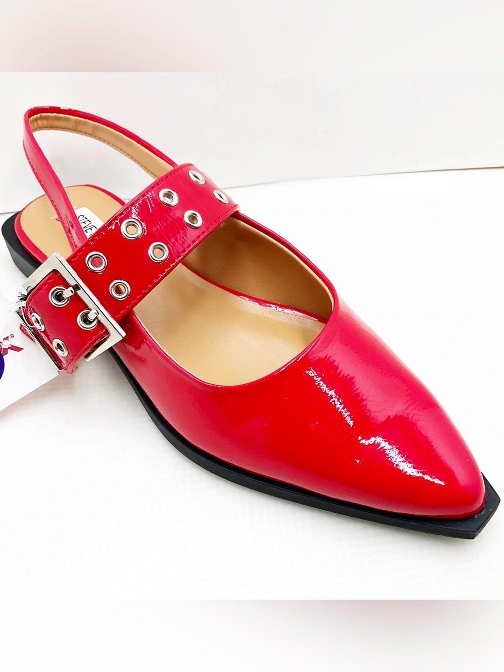 🆕{Steve Madden} Smokee Red Patent Pointed Slingback with Grommet Straps - Picture 15 of 16